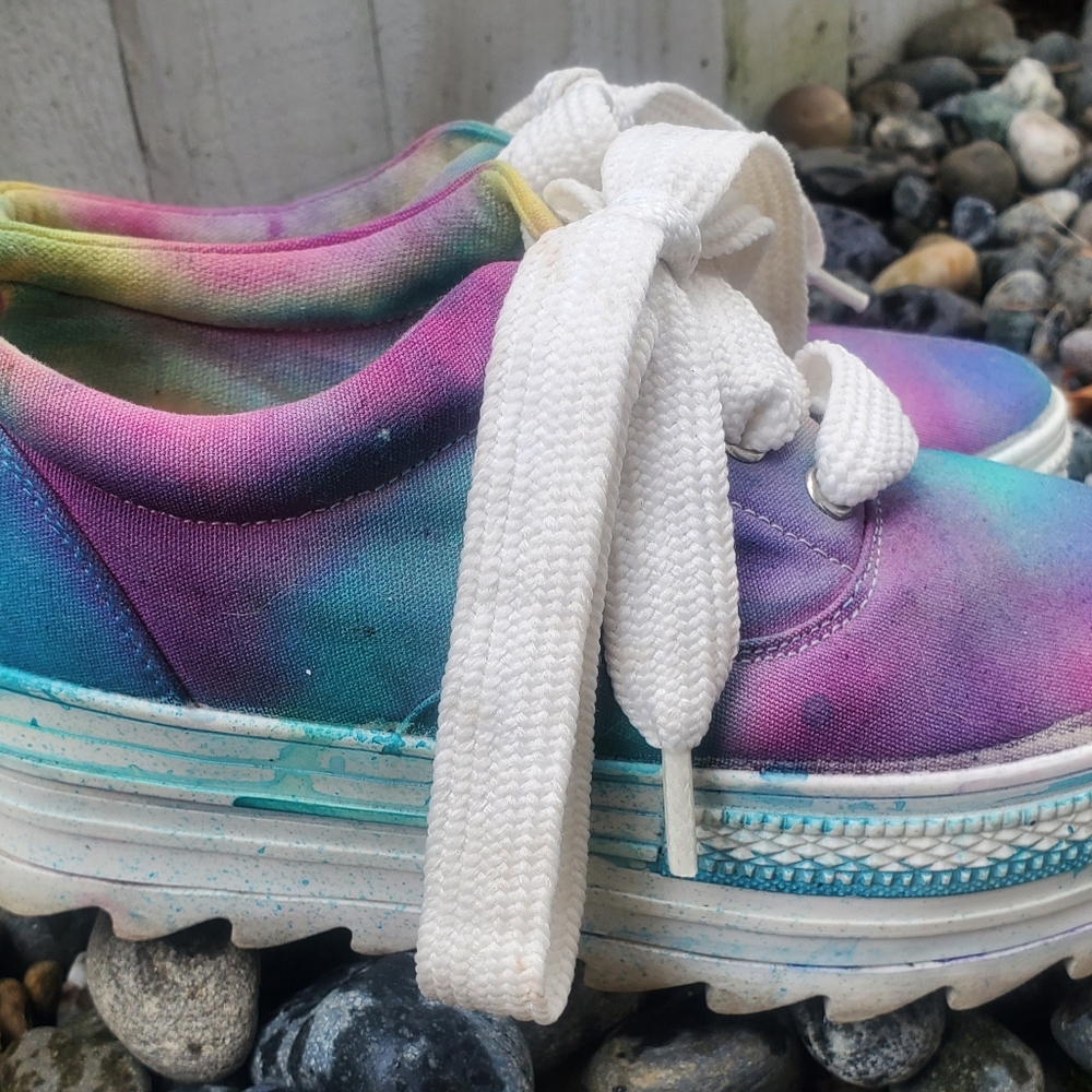 Espirit Mini Platform Sneakers - image 2